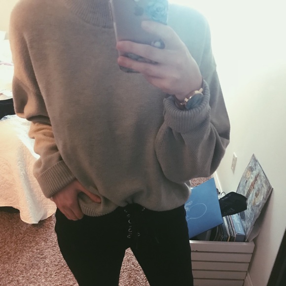 H&M Sweaters - H&M sweater
